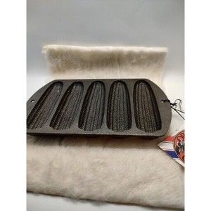 Vintage Lodge Cast Iron Corn Bread Corn Stick Pan Mold 527C2  USA Cracker Barrel